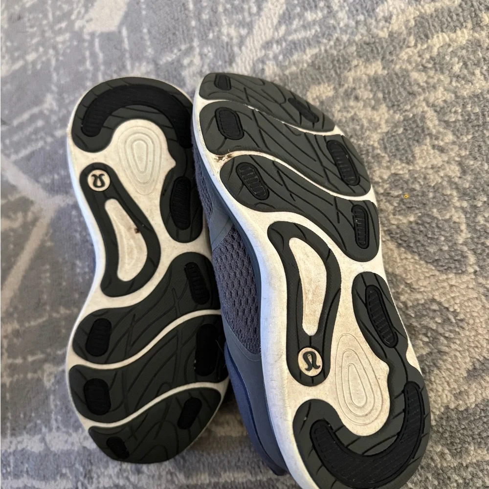 lululemon athletica Women's Dark Gray/Black Athletic Running Shoes